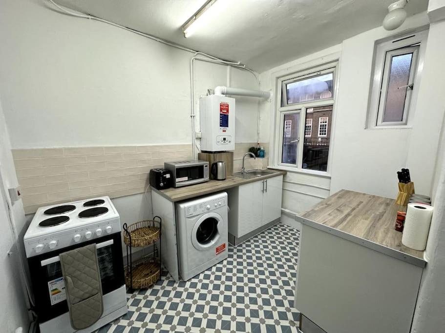 Spectacular 2 Bedroom On Tower Bridge London Ngoại thất bức ảnh