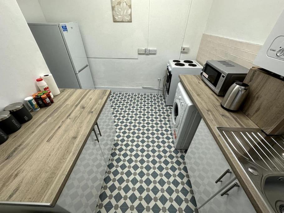 Spectacular 2 Bedroom On Tower Bridge London Ngoại thất bức ảnh